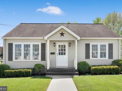 538 W Locust St, Cleona, PA 17042